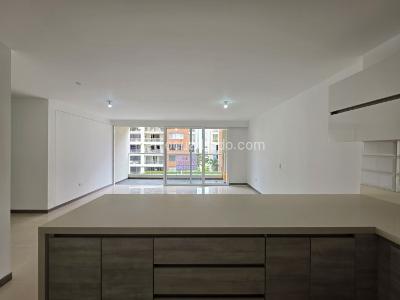 Apartamento de 3 alcobas en venta en Valle Del Lili, Cali, 100 m² · foto 3 de 20