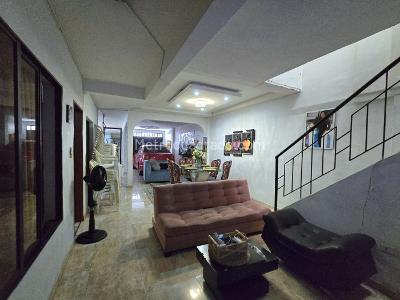 Casa de 5 alcobas en venta en Salomia, Cali, 270 m² · foto 13 de 20