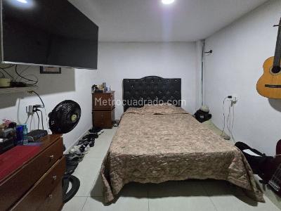 Casa de 5 alcobas en venta en Salomia, Cali, 270 m² · foto 19 de 20