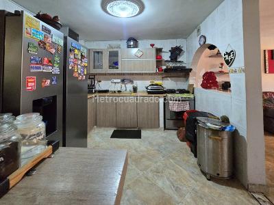 Casa de 5 alcobas en venta en Salomia, Cali, 270 m² · foto 8 de 20