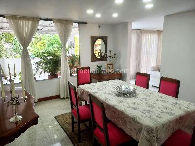 Apartamento de 4 alcobas en venta en San Vicente, Cali, 216 m² · foto 7 de 18