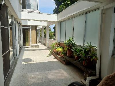 Apartamento de 4 alcobas en venta en San Vicente, Cali, 216 m² · foto 15 de 18