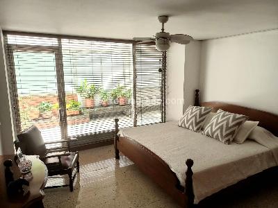 Apartamento de 4 alcobas en venta en San Vicente, Cali, 216 m² · foto 16 de 18