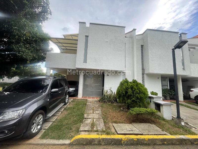 Casa en Arriendo, Ciudad Jardin, Cali