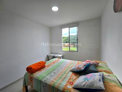 Apartamento de 2 alcobas en venta en Mirriñao, Palmira, 62 m² · foto 14 de 20