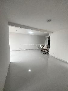 Apartamento de 2 alcobas en venta en Tierra Linda, Cali, 58 m² · foto 4 de 17