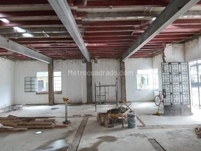 Casa de 2 alcobas en arriendo en San Fernando, Cali, 480 m² · foto 2 de 6
