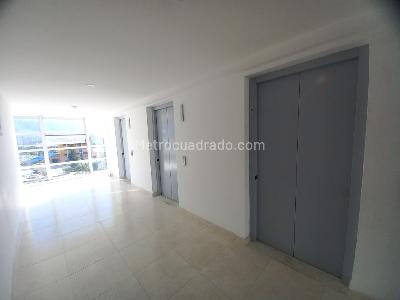 Apartamento de 3 alcobas en venta en Solarium Del Parque Piso 6, Ibagué, 96 m² · foto 4 de 20
