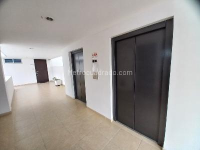 Apartamento de 3 alcobas en venta en Edificio Mediterraneo Piso 11, Ibagué, 124 m² · foto 5 de 20
