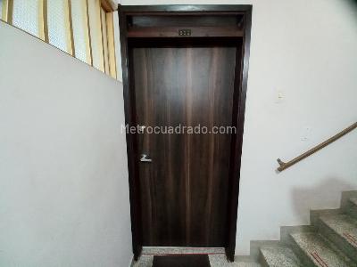 Apartamento de 3 alcobas en venta en Edificio Ambalema Piso 8, Ibagué, 79 m² · foto 4 de 17