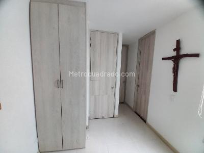 Apartamento de 3 alcobas en venta en Edificio Mediterraneo Piso 12, Ibagué, 257 m² · foto 17 de 20