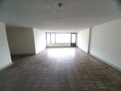 Apartamento de 3 alcobas en venta en El Carmen, Ibagué, 120 m² · foto 4 de 20