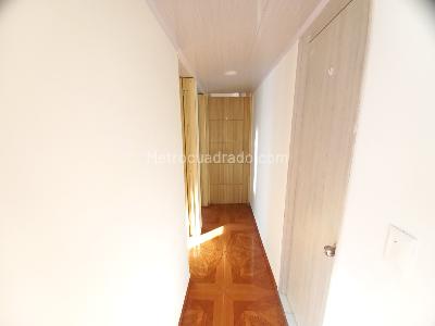 Apartamento de 3 alcobas en venta en Conjunto Residencial Alminar Samoa Piso 13, Ibagué, 50 m² · foto 9 de 20