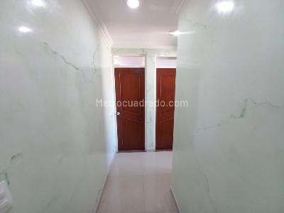 Apartamento de 3 alcobas en venta en Palmeras Piso 4 Costado Exito Sin Ascensor, Ibagué, 62 m² · foto 9 de 20