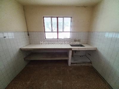 Casa de 3 alcobas en venta en El Salado, Ibagué, 253 m² · foto 17 de 20