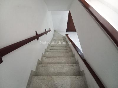 Apartamento de 3 alcobas en venta en Edificio Ambeima Piso 3 Sin Ascensor, Ibagué, 136 m² · foto 6 de 20