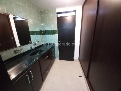 Apartamento de 3 alcobas en venta en Edificio Ambeima Piso 3 Sin Ascensor, Ibagué, 136 m² · foto 14 de 20
