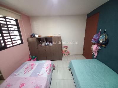 Casa de 5 alcobas en venta en Alaska, Ibagué, 295 m² · foto 9 de 20