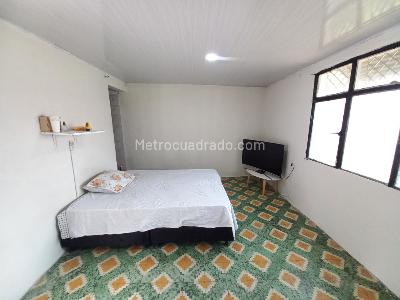 Casa de 5 alcobas en venta en Alaska, Ibagué, 295 m² · foto 10 de 20