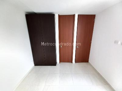 Apartamento de 3 alcobas en venta en El Salado, Ibagué, 46 m² · foto 11 de 20