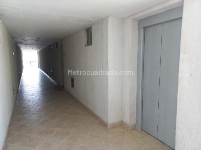 Apartamento de 3 alcobas en venta en Conjunto Residencial Altagracia Piso 12, Ibagué, 68 m² · foto 6 de 20