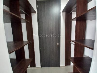 Apartamento de 3 alcobas en venta en Conjunto Residencial Altagracia Piso 12, Ibagué, 68 m² · foto 11 de 20