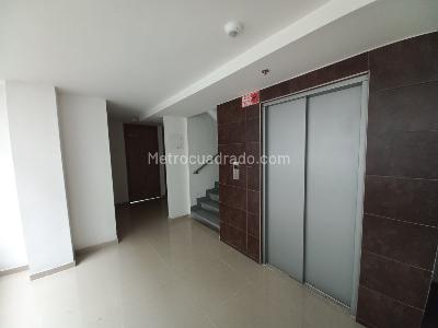 Apartamento de 3 alcobas en venta en Conjunto Residencial Portobello Piso 7, Ibagué, 80 m² · foto 6 de 20