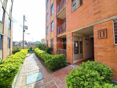 Apartamento de 3 alcobas en venta en Torreon De Santa Ana De Zorroza Piso 5 Sin Asc, Ibagué, 47 m² · foto 5 de 20