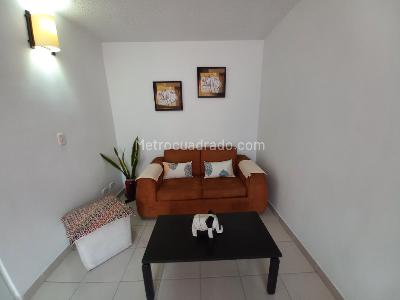 Apartamento de 3 alcobas en venta en Torreon De Santa Ana De Zorroza Piso 5 Sin Asc, Ibagué, 47 m² · foto 9 de 20