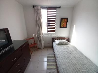 Apartamento de 3 alcobas en venta en Torreon De Santa Ana De Zorroza Piso 5 Sin Asc, Ibagué, 47 m² · foto 17 de 20