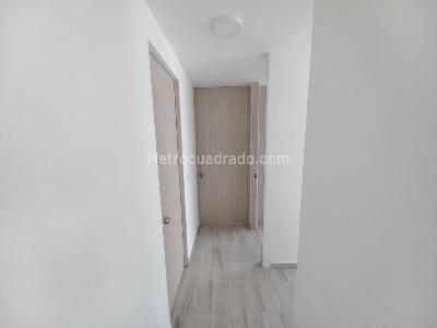 Apartamento de 2 alcobas en venta en C R Granate Piso 1 Sin Ascensor, Ibagué, 47 m² · foto 12 de 20