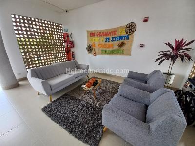 Apartamento de 2 alcobas en venta en C R Granate Piso 1 Sin Ascensor, Ibagué, 47 m² · foto 4 de 20