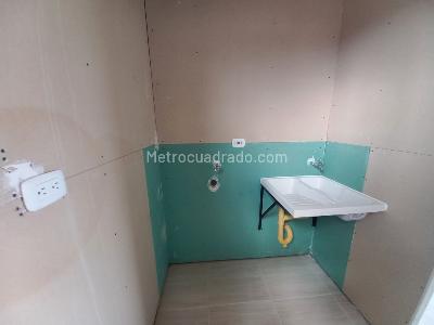 Apartamento de 2 alcobas en venta en Centro, Ibagué, 61 m² · foto 6 de 20