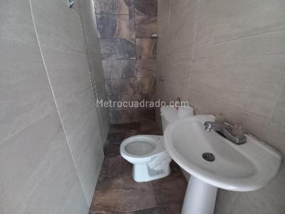 Casa de 2 alcobas en venta en El Carmen, Ibagué, 130 m² · foto 14 de 15