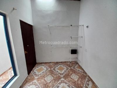 Casa de 2 alcobas en venta en El Carmen, Ibagué, 130 m² · foto 6 de 15