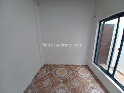 Casa de 2 alcobas en venta en El Carmen, Ibagué, 130 m² · foto 8 de 15