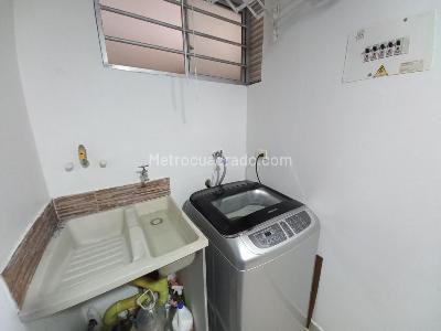 Apartamento de 3 alcobas en venta en C R Reservas De Bilbao Piso 11, Ibagué, 64 m² · foto 19 de 20