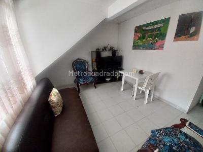 Apartamento de 2 alcobas en venta en Apartamento Piso 2 Ancon, Ibagué, 40 m² · foto 5 de 14