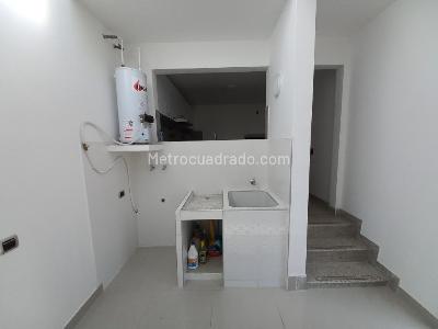 Casa de 5 alcobas en venta en Santa Helena, Ibagué, 197 m² · foto 9 de 20