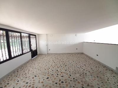 Casa de 5 alcobas en venta en Santa Helena, Ibagué, 197 m² · foto 11 de 20