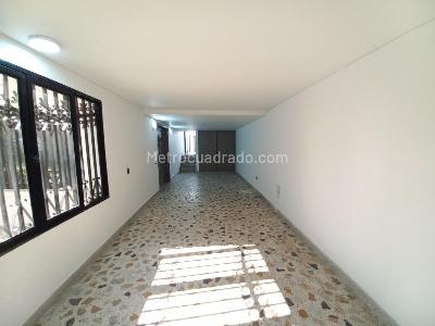 Casa de 5 alcobas en venta en Santa Helena, Ibagué, 197 m² · foto 13 de 20