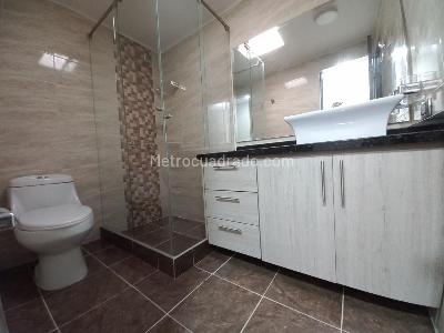 Casa de 5 alcobas en venta en Santa Helena, Ibagué, 197 m² · foto 16 de 20