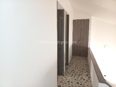 Casa de 5 alcobas en venta en Santa Helena, Ibagué, 197 m² · foto 17 de 20