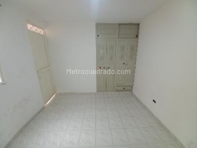 Casa de 5 alcobas en venta en Jardin I, Ibagué, 142 m² · foto 9 de 20