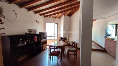 Casa de 4 alcobas en venta en Casa Chia Cundimarca, Chía, 305 m² · foto 9 de 17