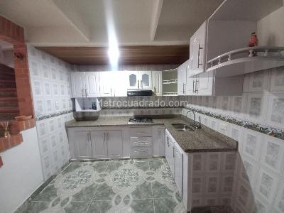 Casa de 3 alcobas en venta en Jordan Novena Etapa, Ibagué, 118 m² · foto 6 de 20