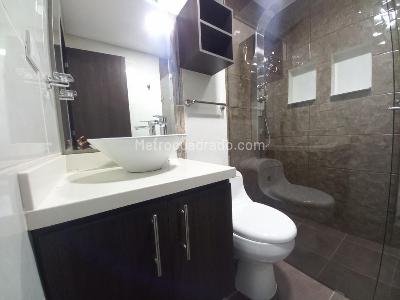 Casa de 5 alcobas en venta en Balcones Del Vegel, Ibagué, 838 m² · foto 17 de 20
