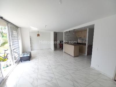 Apartamento de 2 alcobas en venta en C R Granate Piso 1 Sin Ascensor, Ibagué, 68 m² · foto 7 de 20