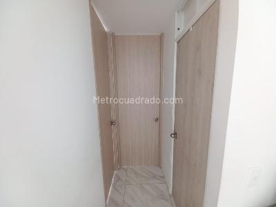 Apartamento de 2 alcobas en venta en C R Granate Piso 1 Sin Ascensor, Ibagué, 68 m² · foto 12 de 20