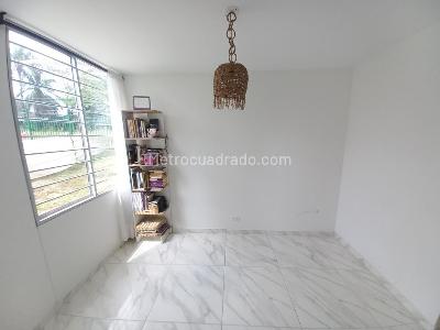Apartamento de 2 alcobas en venta en C R Granate Piso 1 Sin Ascensor, Ibagué, 68 m² · foto 16 de 20
